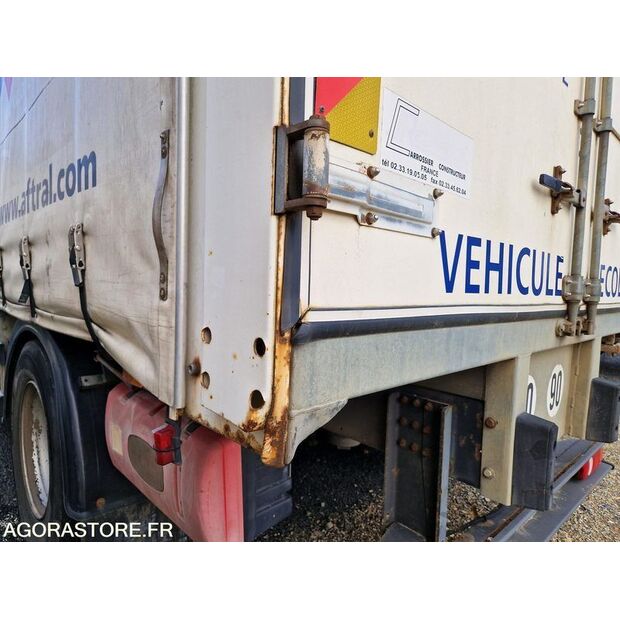 2010 رينو Midlum-44137185