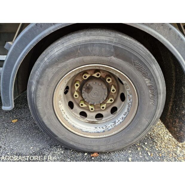 2010 رينو Midlum-44137189