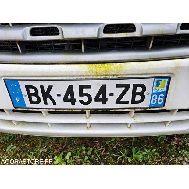 2011 Renault Master-44137244