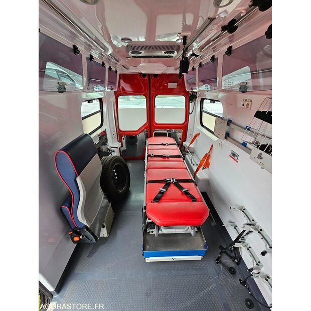 2011 Renault Master-44137265