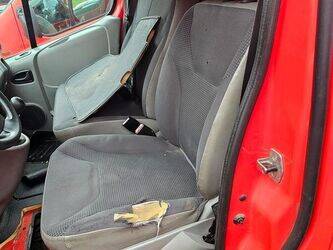 2008-opel-vivaro-1391977-44137494