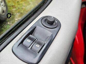 2008-opel-vivaro-1391977-44137502