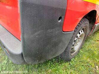 2008-opel-vivaro-1391977-44137517