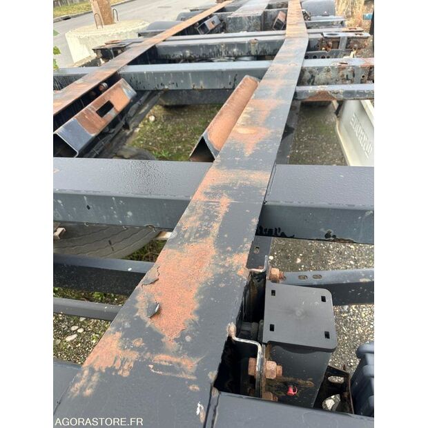 2006 كرون-44137759