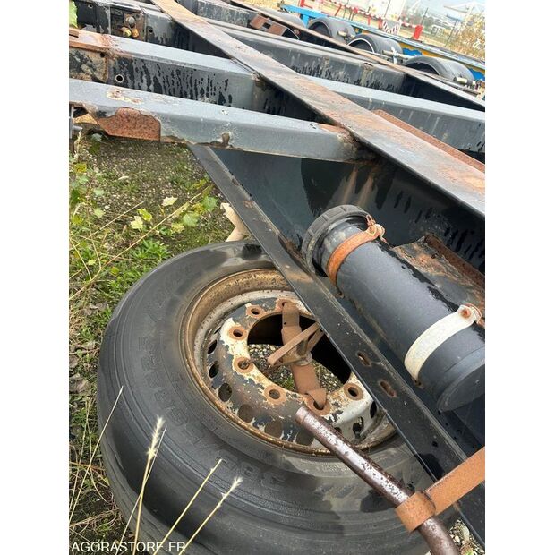 2006 كرون-44137776