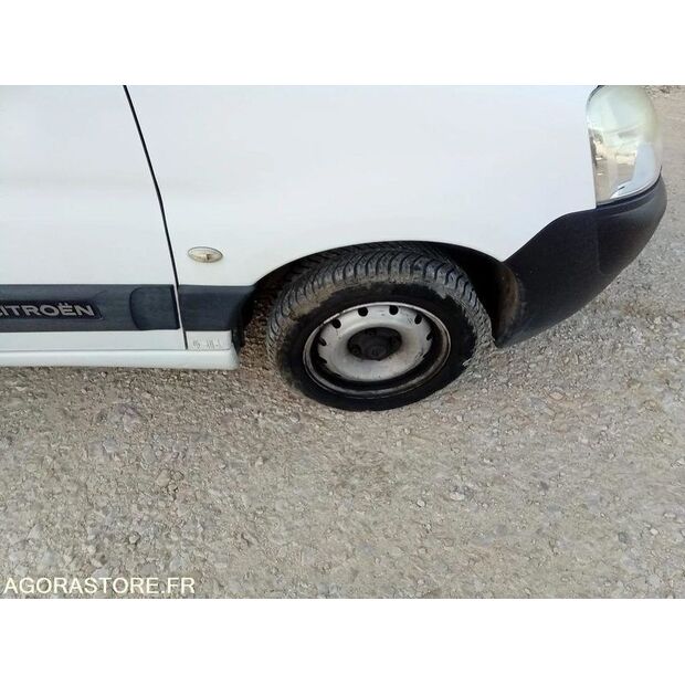 2010 Citroen BERLINGO-44137820