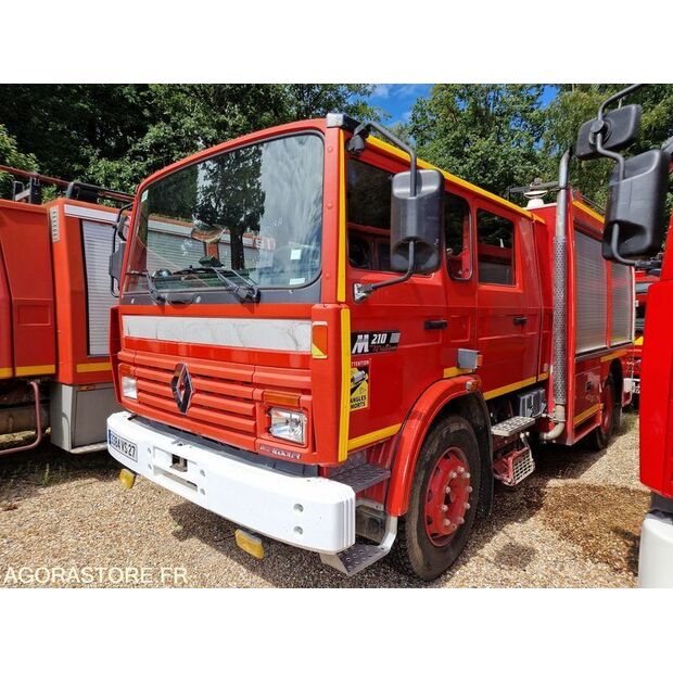 1995 رينو M210-44137840