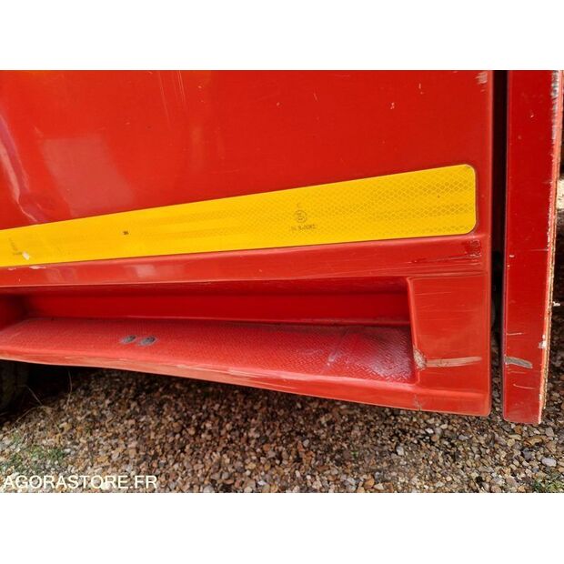 1995 رينو M210-44137849