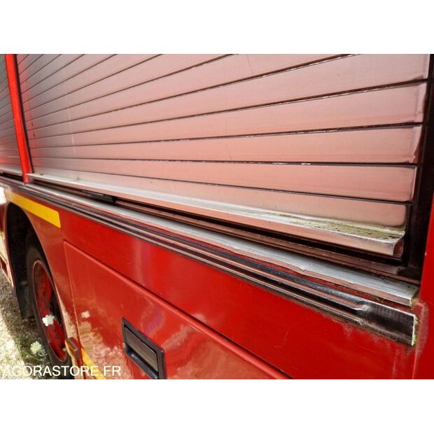 1995 رينو M210-44137850