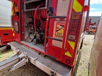 1995-renault-m210-1392002-44137855