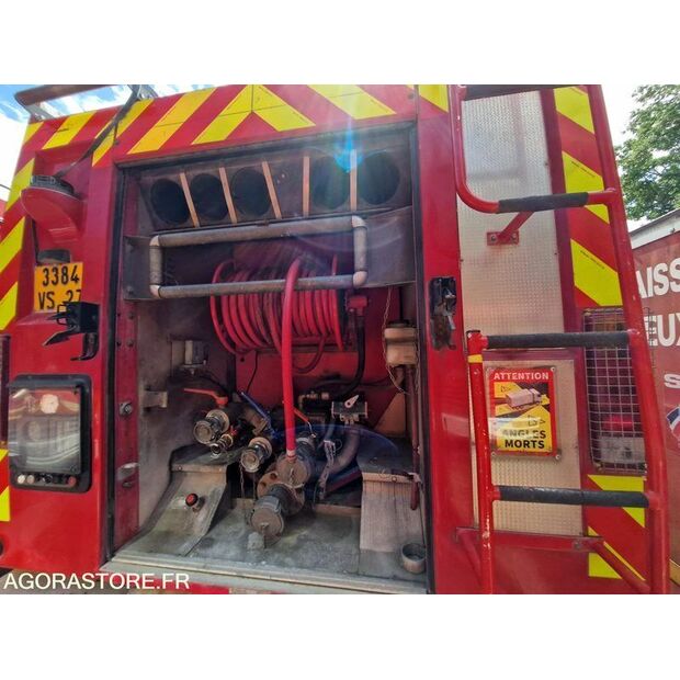 1995 رينو M210-44137859