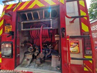 1995-renault-m210-1392002-44137859