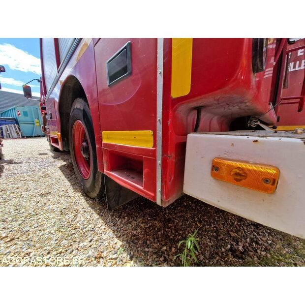 1995 رينو M210-44137862