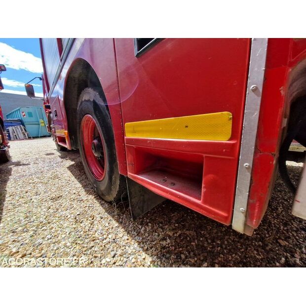 1995 رينو M210-44137864