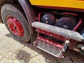 1995-renault-m210-1392002-44137870