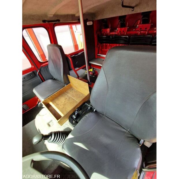 1995 رينو M210-44137877