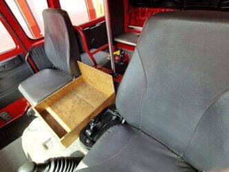 1995-renault-m210-1392002-44137877