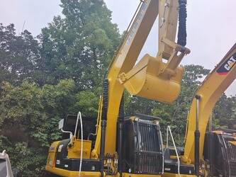 2023-caterpillar-323-1392113-44138736