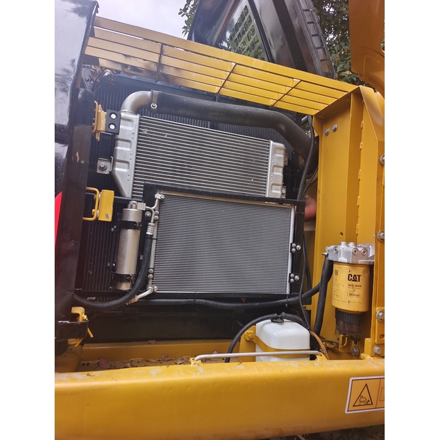 2023 كاتربيلر 323-44138740