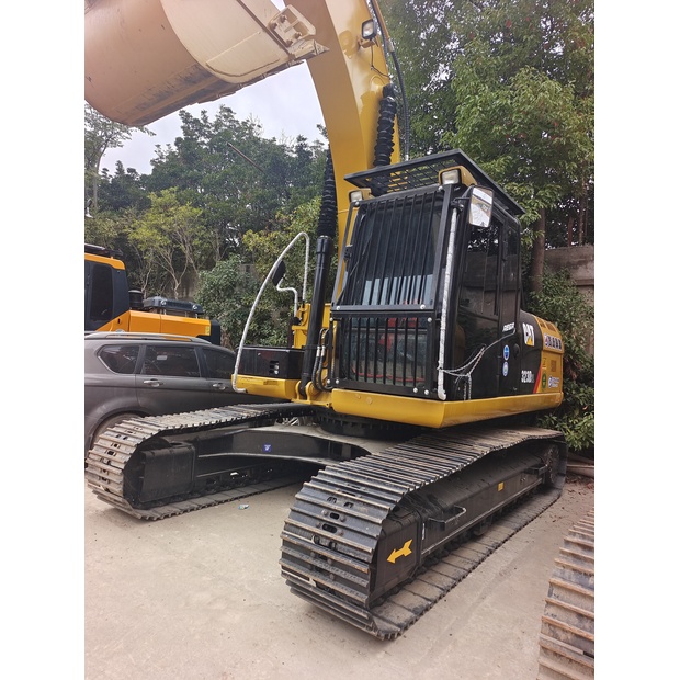 2023 كاتربيلر 323-44138743