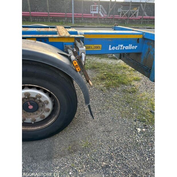 2015 ليسي تريلر-44138748