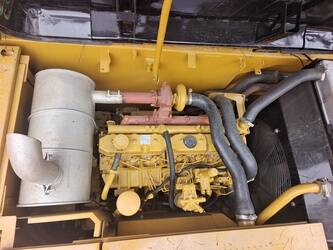 2023-caterpillar-323-1392113-44138756