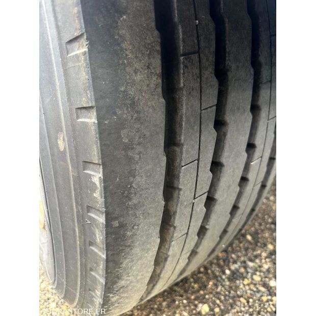 2015 ليسي تريلر-44138763