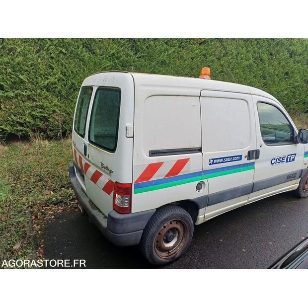 2011 Citroen BERLINGO-44139639