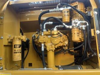 2023-caterpillar-324d2l-1392114-44139935