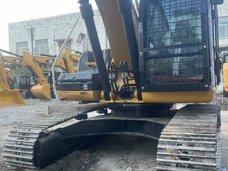 2023-caterpillar-324d2l-1392114-44139941