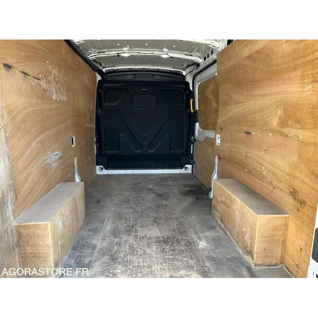 2020 Ford TRANSIT-44140002