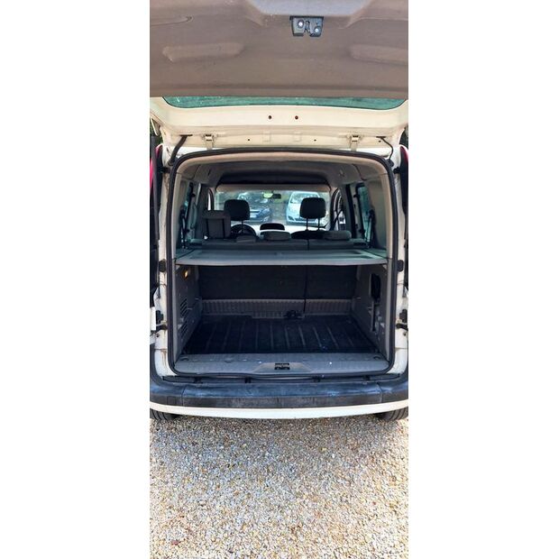 2010 Renault Kangoo-44140069