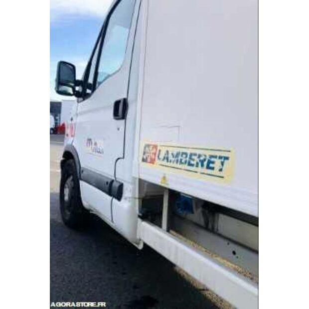 2002 رينو Master-44140087