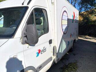 2010-renault-master-1380234-44140146