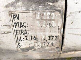 2010-renault-master-1380234-44140152