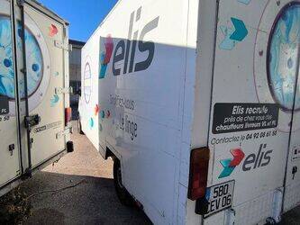 2009-renault-master-1380256-44140166