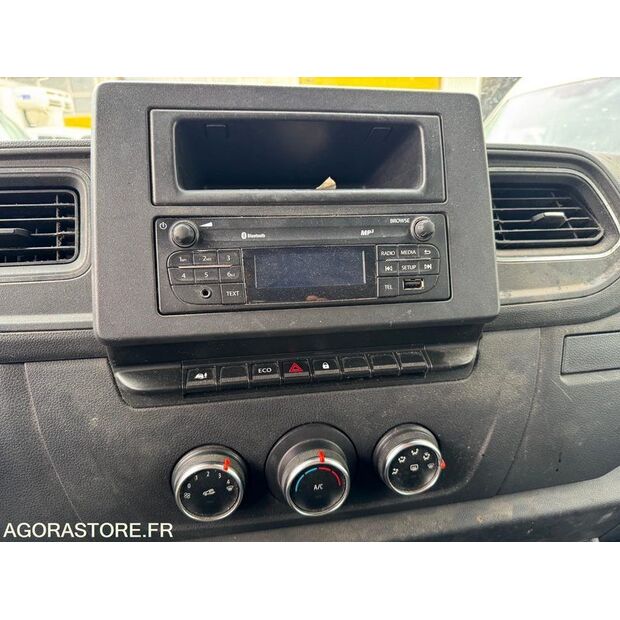 2021 Renault Master-44140279