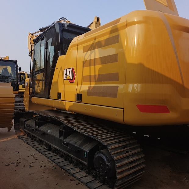 2023 Caterpillar 326GC-44140304