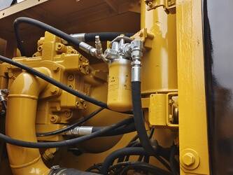 2023-caterpillar-330bl-1392117-44140330