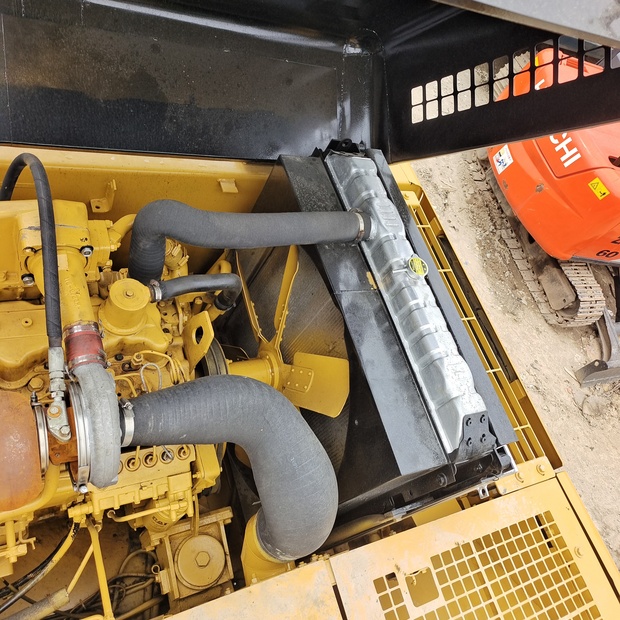 2023 كاتربيلر 330BL-44140332