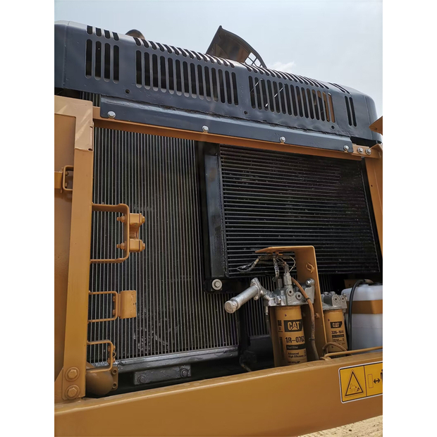 2023 كاتربيلر 336D2-44140374