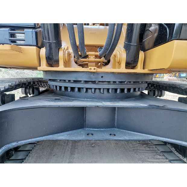 2023 كاتربيلر 336D2-44140377