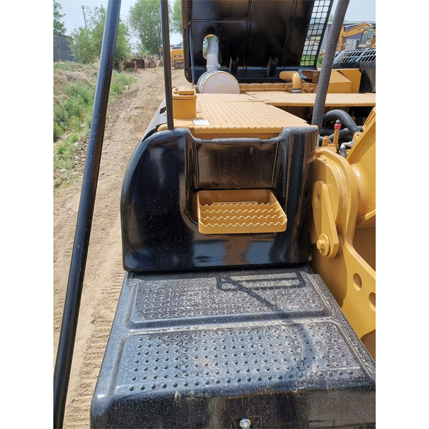 2023 كاتربيلر 336D2-44140380