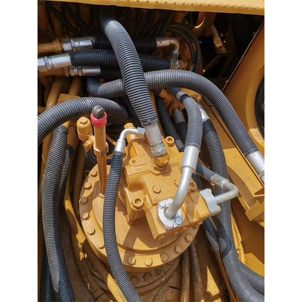 2023 كاتربيلر 336D2-44140381