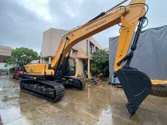 2024-hyundai-215-9-1392128-44140518