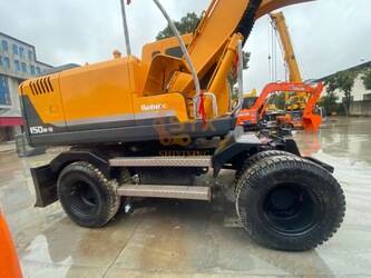 2024-hyundai-150w-9-1392132-44140555