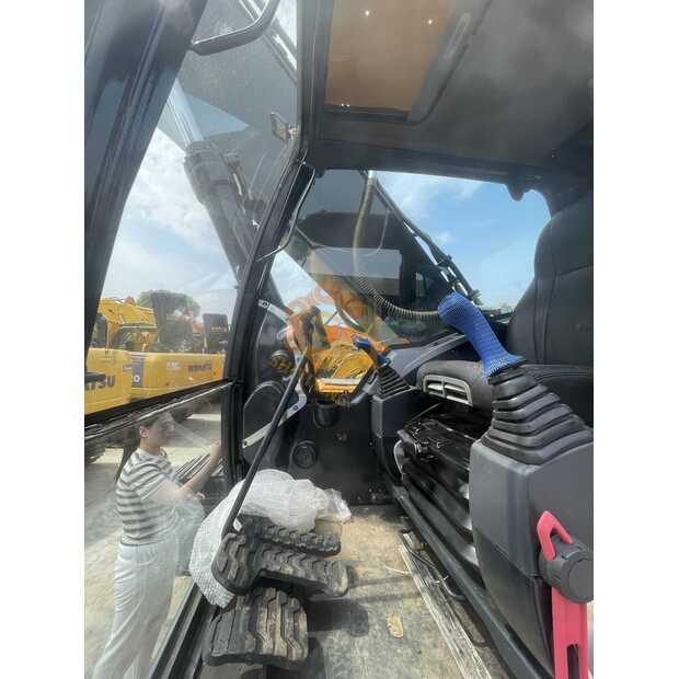 2023 Hyundai 350L VS-44140563