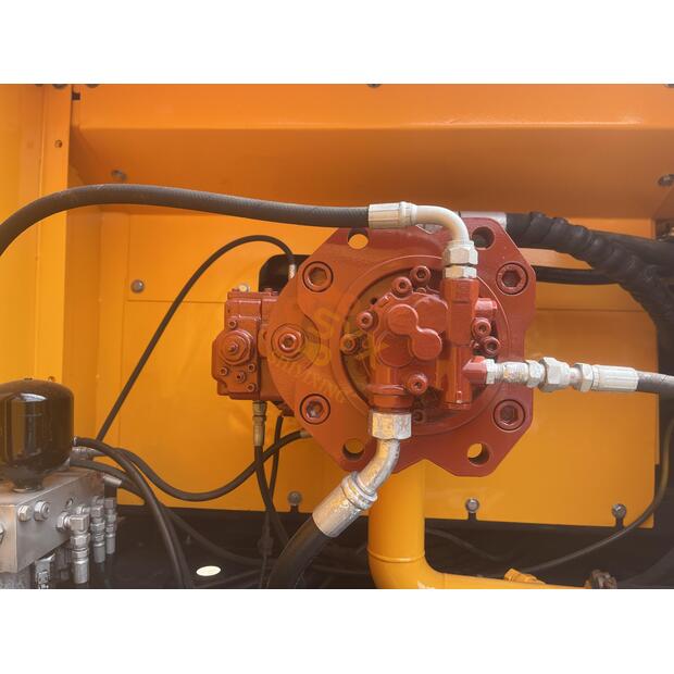 2023 Hyundai 350L VS-44140565