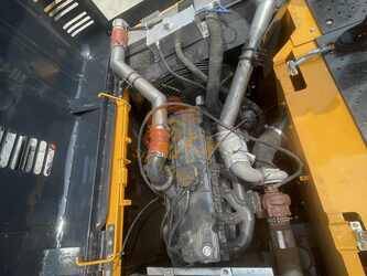 2023-hyundai-350l-vs-44140570