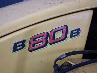 2017-new-holland-b80b-44140752